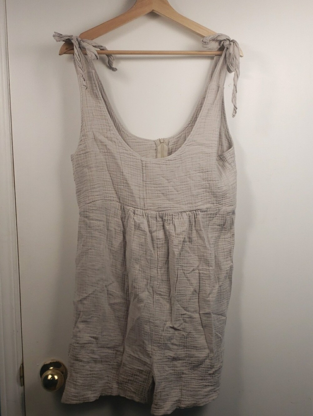 Carry Maternity Gauze Romper in Light Beige Size Small Cotton